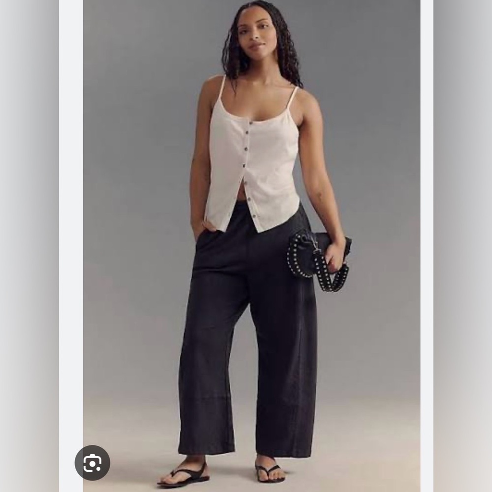 Pilcro Wide Leg Cropped Pants in Black - Picture 2 of 7